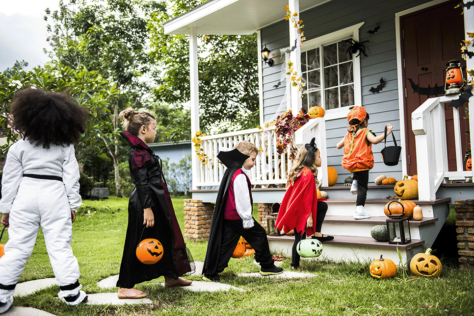 Safe Halloween Driving Tips to Protect Trick-or-Treaters